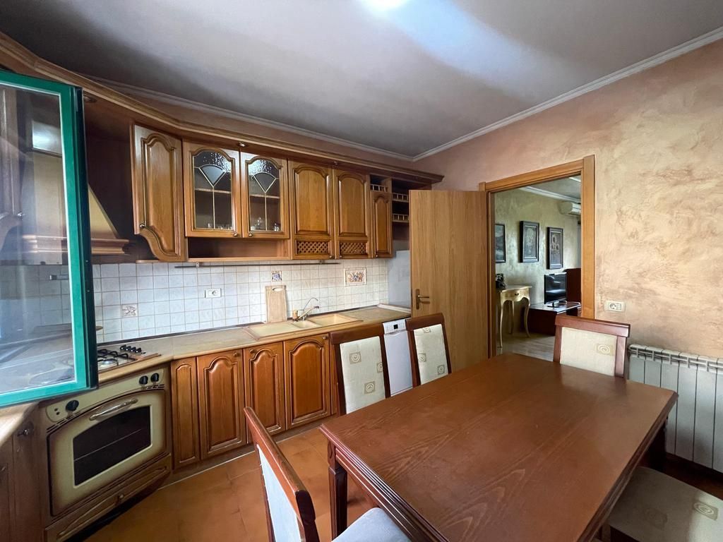 APPARTAMENTO 3+1+2 IN AFFITTO A ZOGU I ZI!