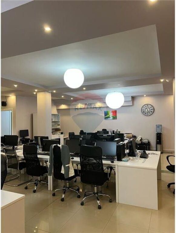 !!!Ufficio - In Affitto - River Residence 2, Tirana!!!