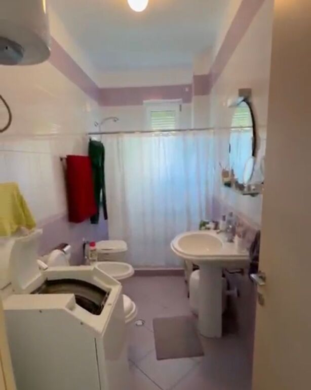 Appartamento 1+1 in vendita vicino alla Moschea vicino al Giardino Botanico!