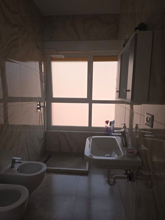 Apartament 1+1 per shitje te Ali Demi