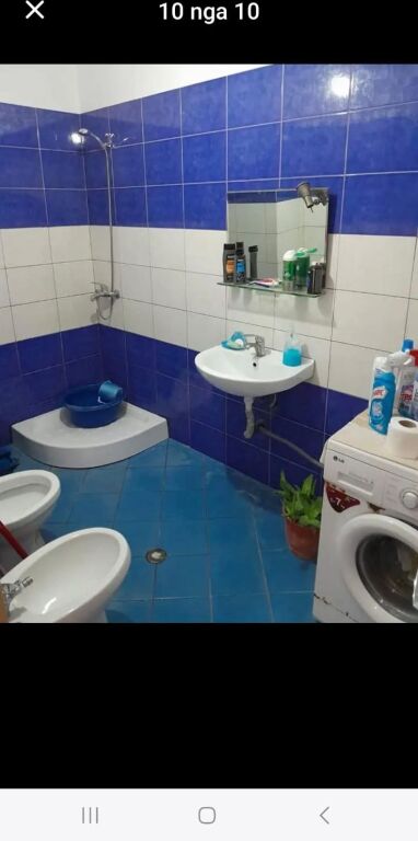 Apartament 1+1, Astir!