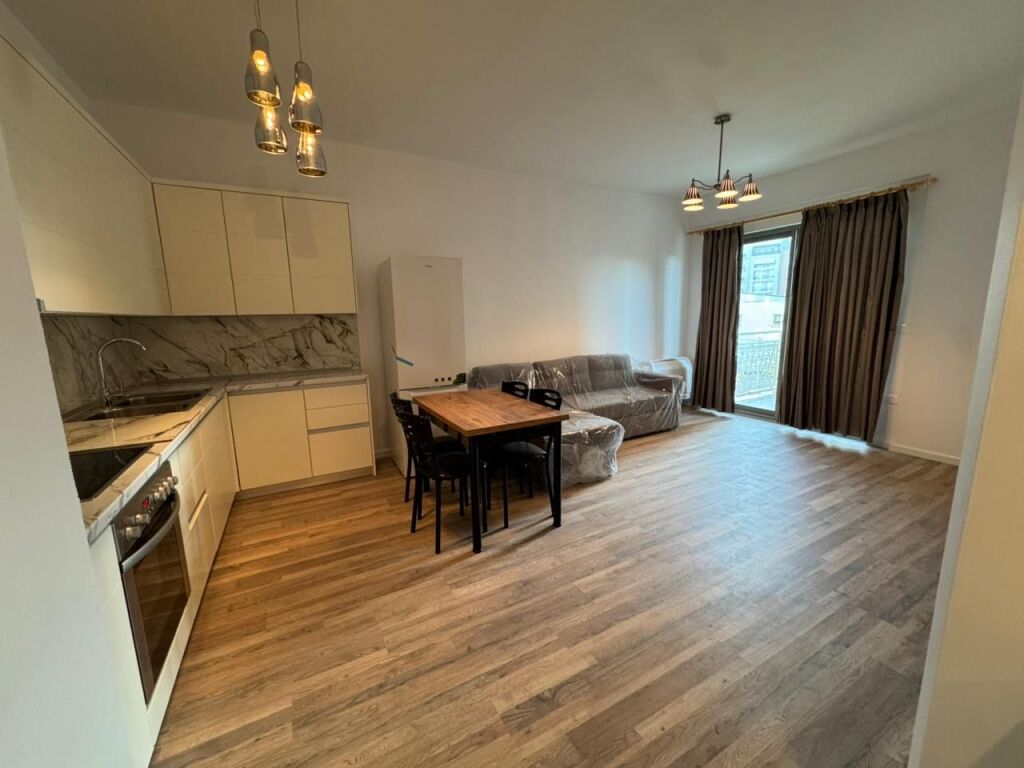 Appartamento 1+1 in affitto vicino a Fusha e Aviacionit!