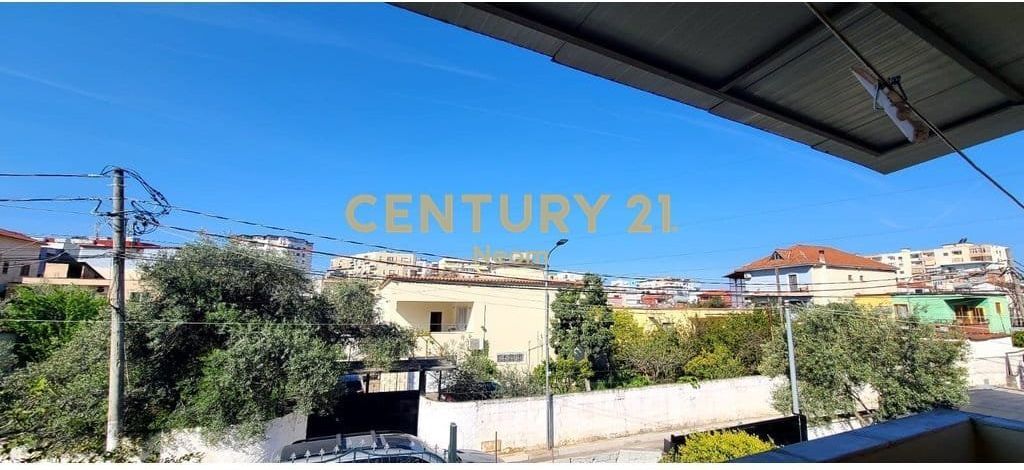 Casa privata 2+1 in affitto in Via Jordan Misja!