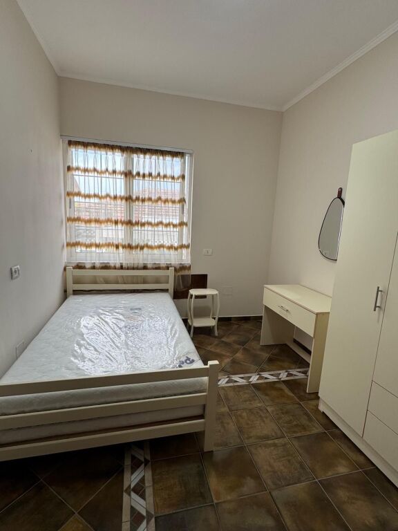 Single room for rent for girls near the FACULTY OF MEDICINE AND NURSING