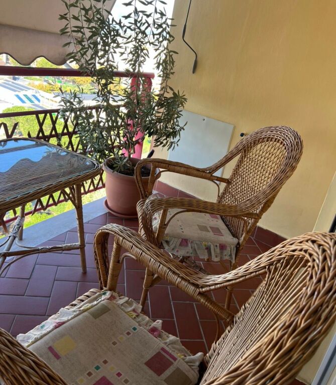 Shitet super apartament 3+1 në Don Bosko!