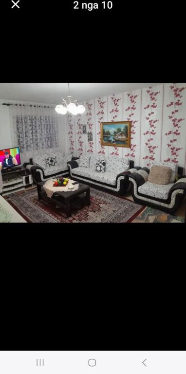 Apartament 1+1, Astir!