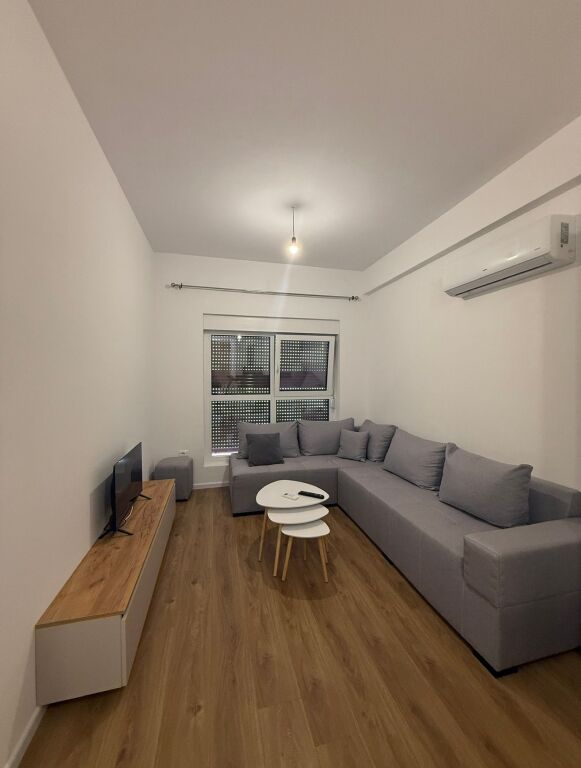 Jepet me qera apartament 📍 Residenca Kadiu, Rruga Ali Demi