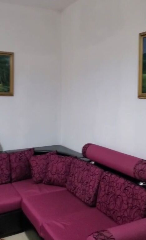 Laprake, apartament 1+1 me qera 35,000 leke  