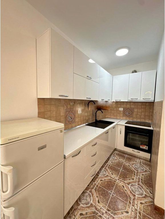 We sell 2+1 Apartment on Durres Street! 160,000 €