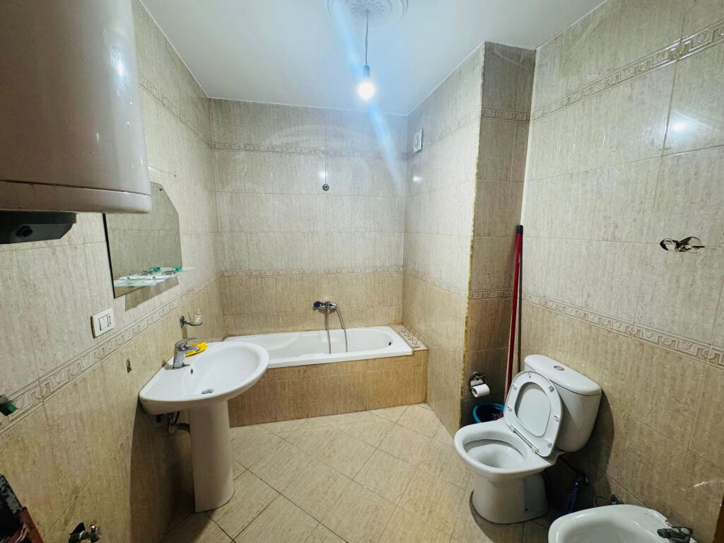 📍🏠Ufficio in affitto - Stazione ferroviaria vicino a Spak