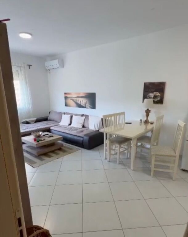 Appartamento 1+1 in vendita vicino alla Moschea vicino al Giardino Botanico!