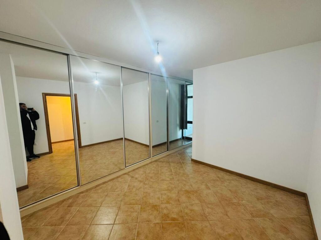 📍🏠Ufficio in affitto - Stazione ferroviaria vicino a Spak