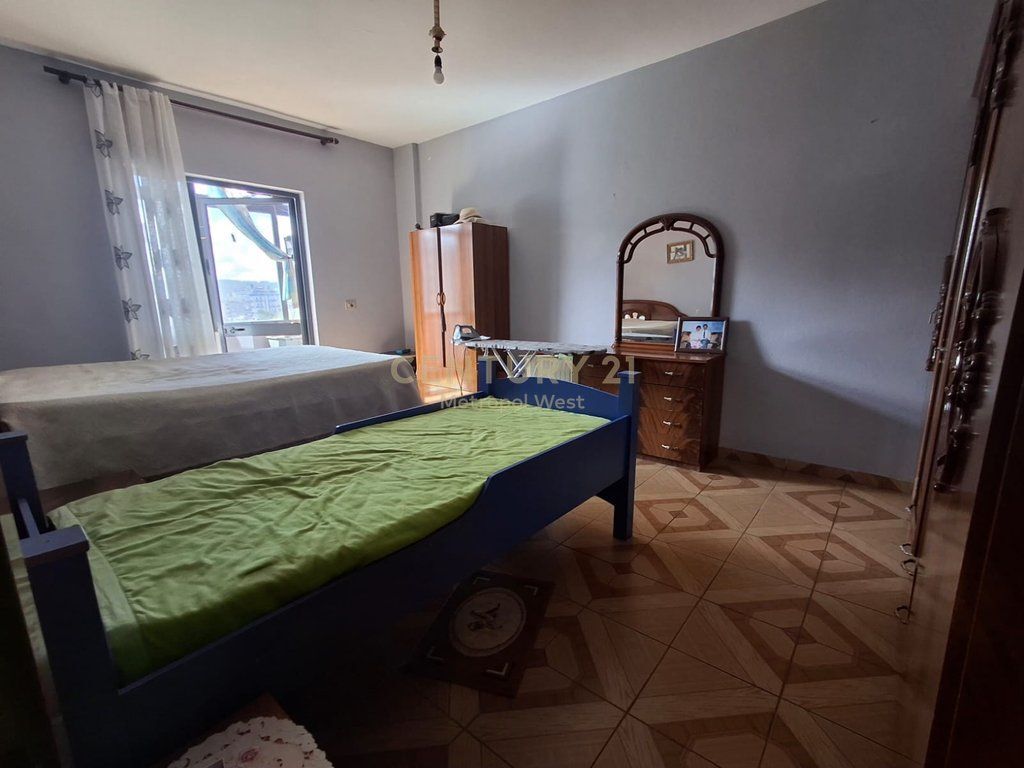 Apartment 2+1 for sale, Don Bosko, opposite the Administrative Court! 130,000 €