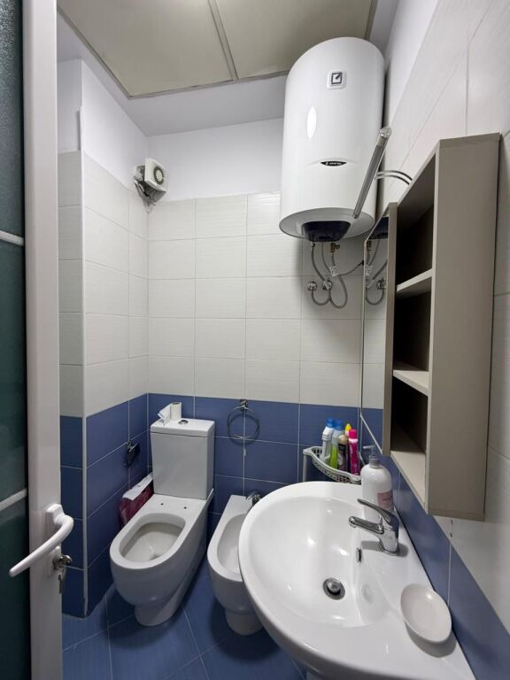 APARTAMENT 1+1 ME QIRA - KOMPLEKSI DELIJORGJI