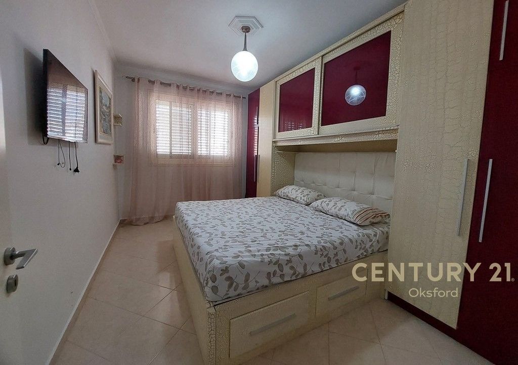 Astir Vendesi Appartamento 2+1 + Garage Chiuso per 2 Auto