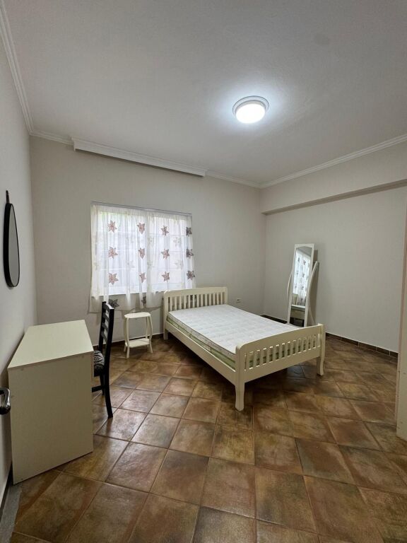 Single room for rent for girls near the FACULTY OF MEDICINE AND NURSING