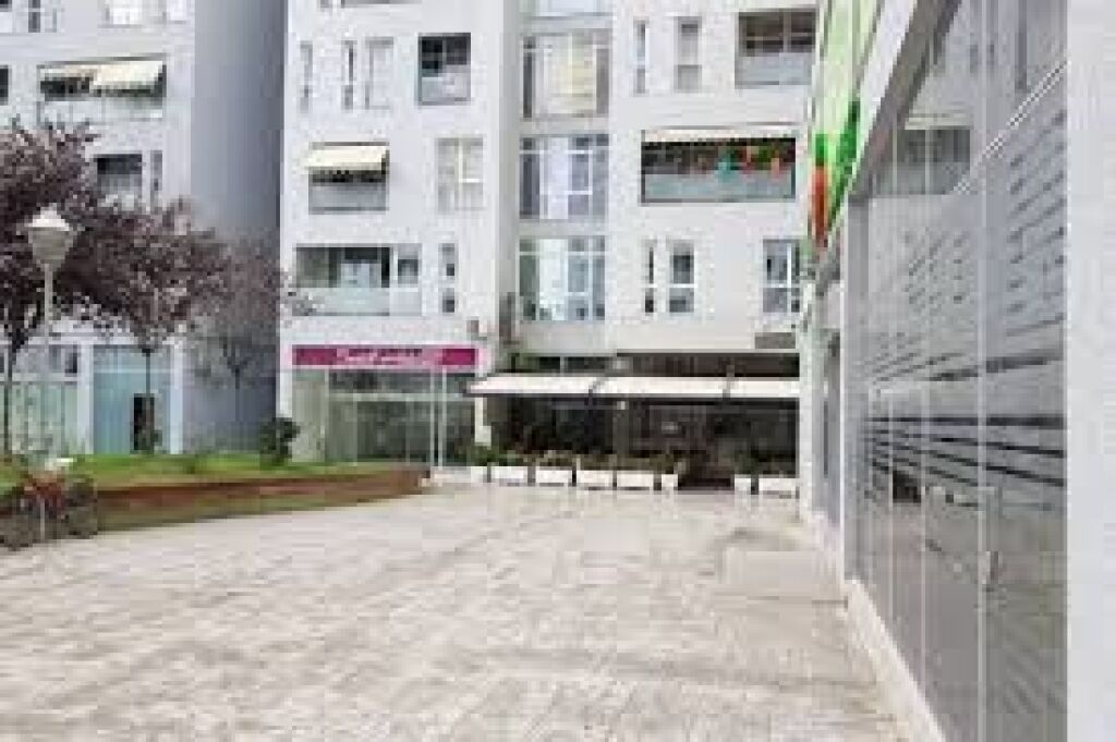 JEPET ME QIRA APARTAMENT 2+1 TEK KIKA 2 800 € /Muaj