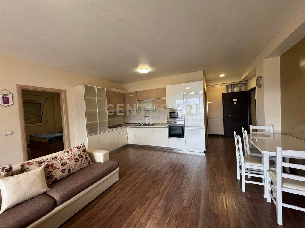 Apartament 2+1+2 tualete per shitje në Qender te Shkodrës - 160,000€ | 120 m² 160,000 €