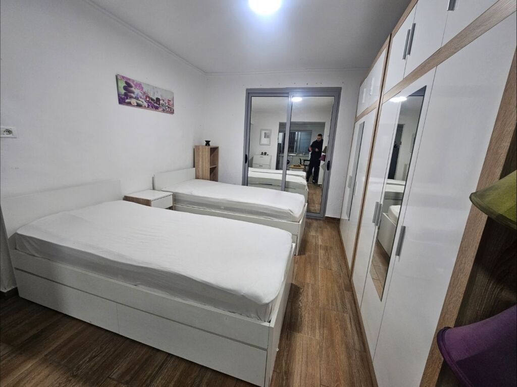 Appartamento 1+1 in affitto vetri