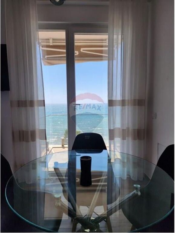 🏡 Apartament 2+1 + parkim për shitje – Shëngjin (Kune, Lezhë)