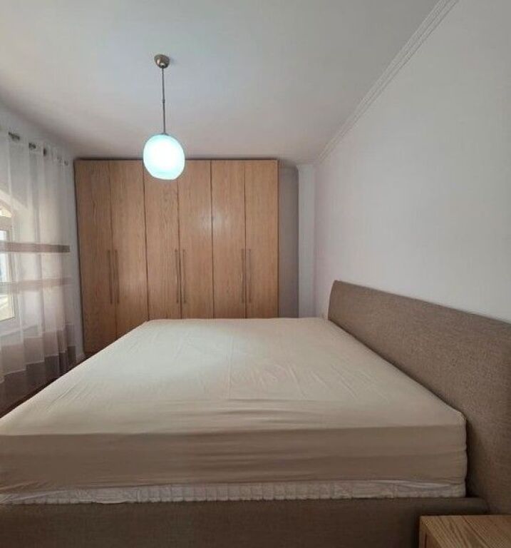 Rent, Apartment 1+1, Siri Kodra Street, Tirana
