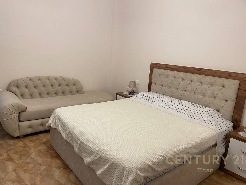 Shitet apartament 1+1 ne Don Bosco 140,000 € Sip. Totale  68m2