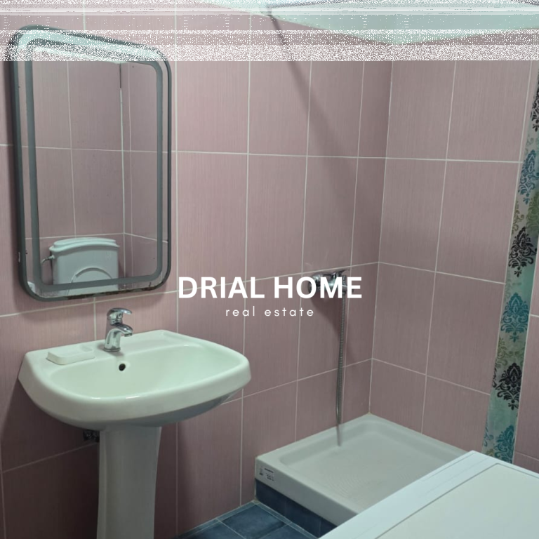 Apartament me qera 1+1