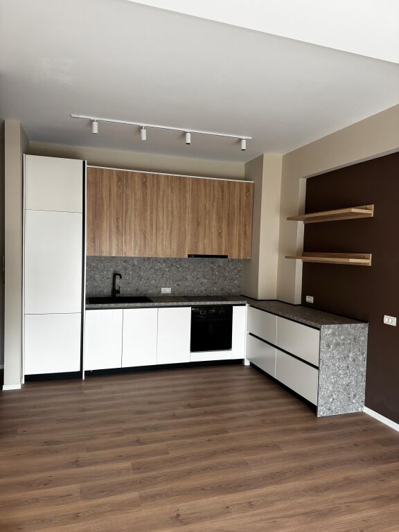 APARTMENT FOR RENT 64m2 BRYYL