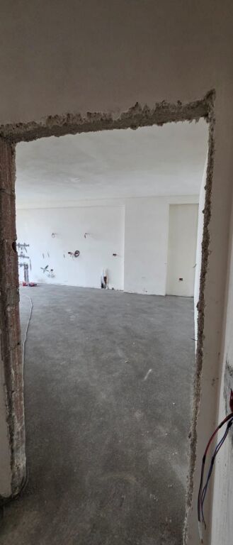 Apartament 2+1, Tregu Elektrik!