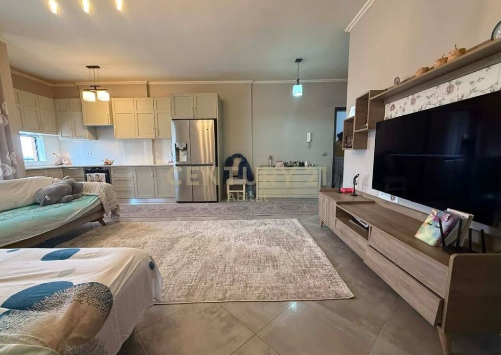 SHITET APARTAMENT 2+1+1 NE ZONEN E OXHAKUT