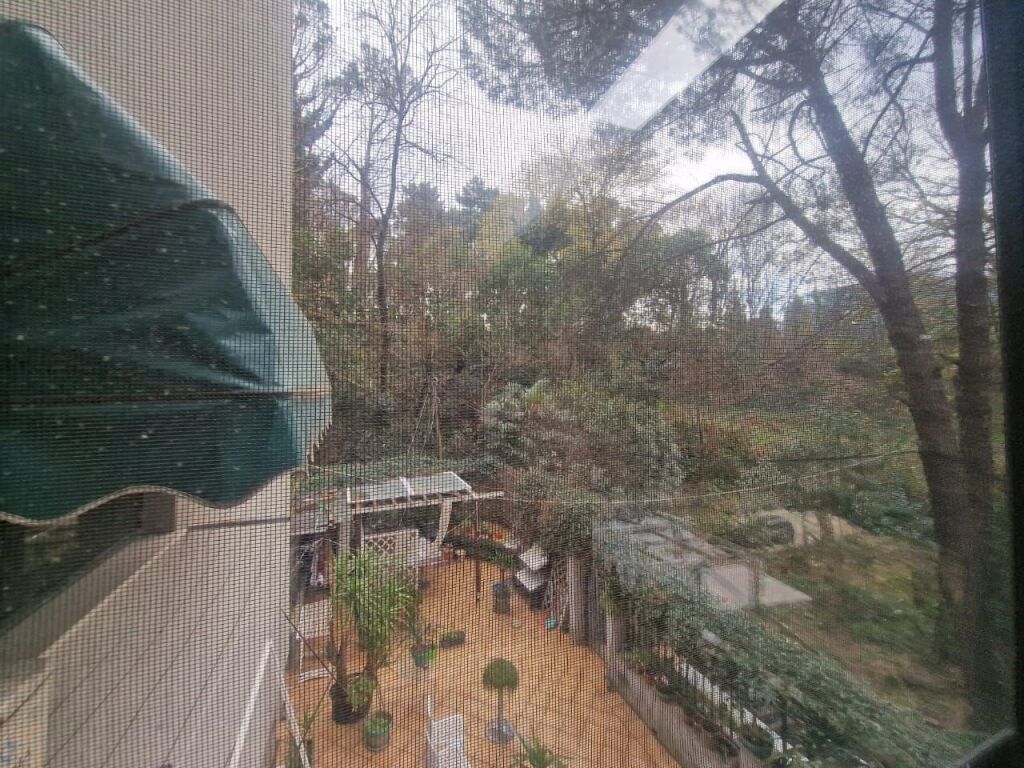 Shitet apartament  2+1+2  mbrapa  Air Albania