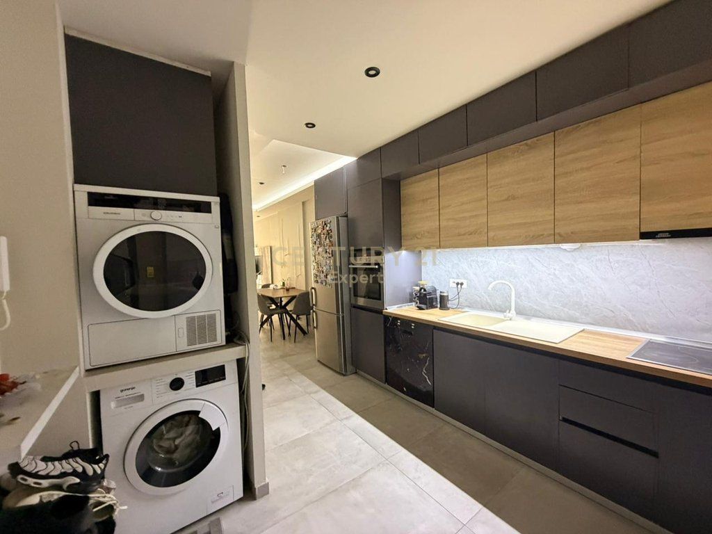 SHITET APARTAMENT 1+1 KODRA E DIELLIT 2