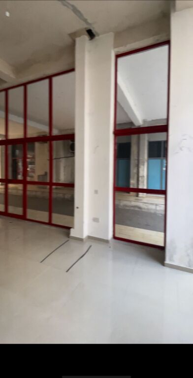 Business premises/ shop for sale at the Terminal