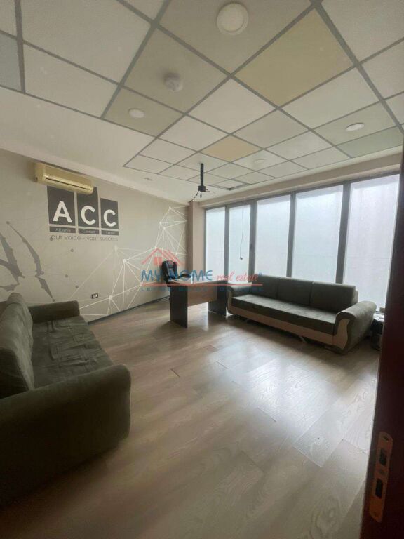 Office for rent at Selvia in Tirana