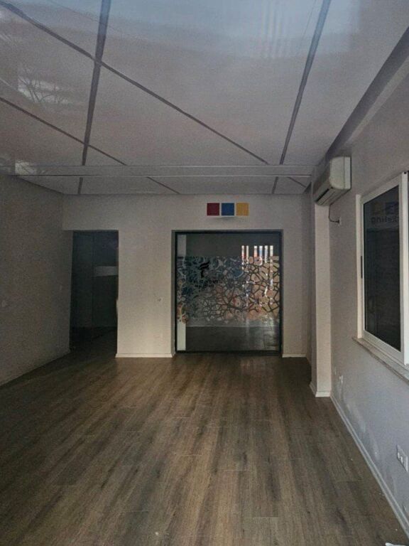 SHOP FOR RENT 180 M2 BLOCK 3,000 EURO FH-66620