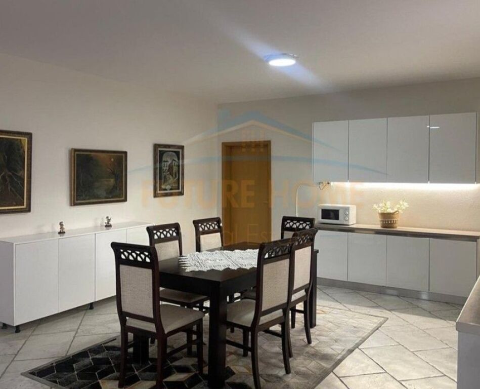 Rent, Apartment 2+1, Red School, Tirana