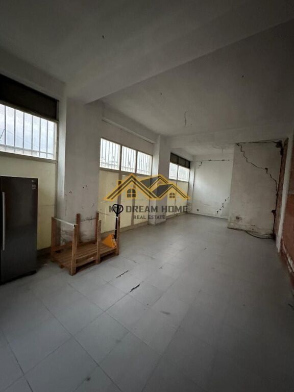 BUSINESS PREMISES FOR SALE IN THE AREA OF THE FORMER URT!