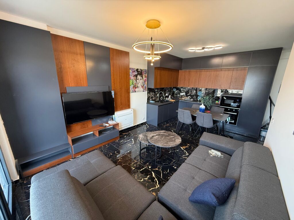 Casaitalia Apartament me qera 1+1