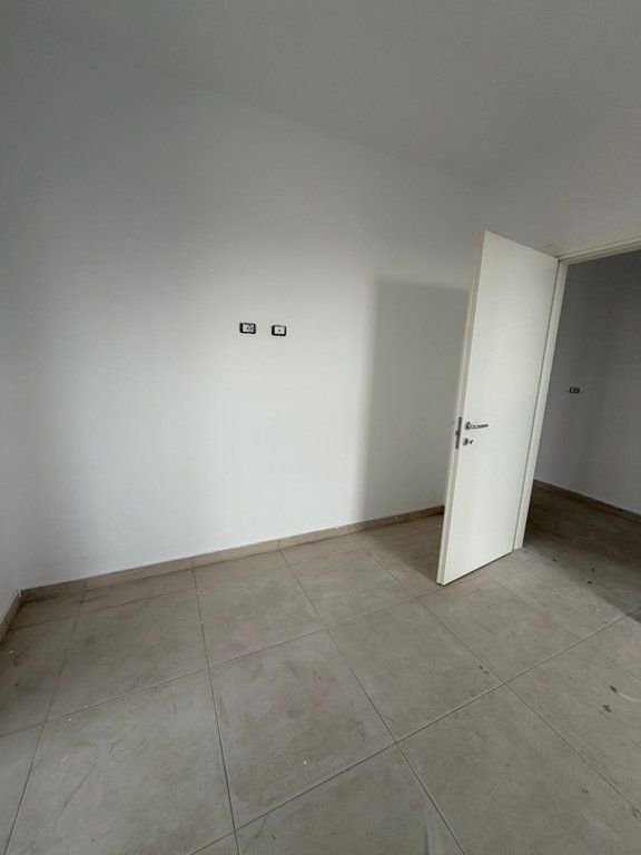 Appartamento 1+1 in Vendita in Via Siri Kodra, Tirana!