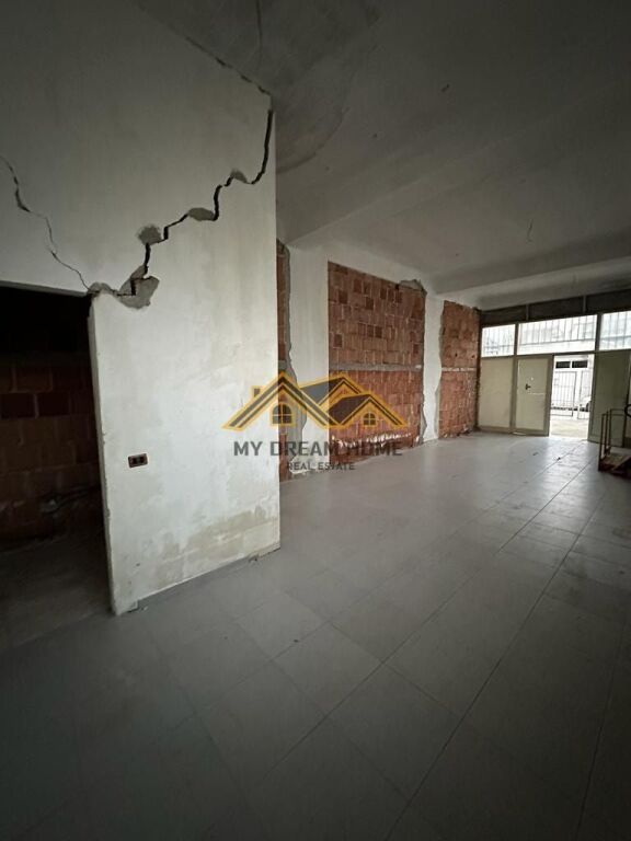 BUSINESS PREMISES FOR SALE IN THE AREA OF THE FORMER URT!