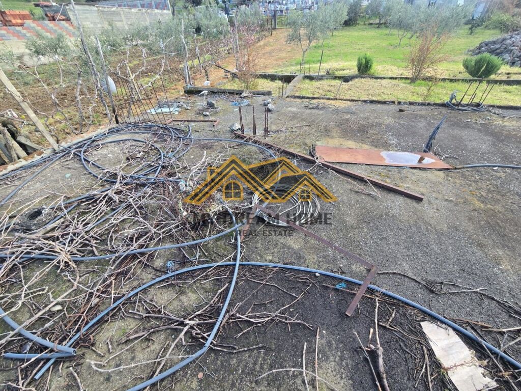 Shitet Tokë Are në Shkafan Gjirin e Lalzit