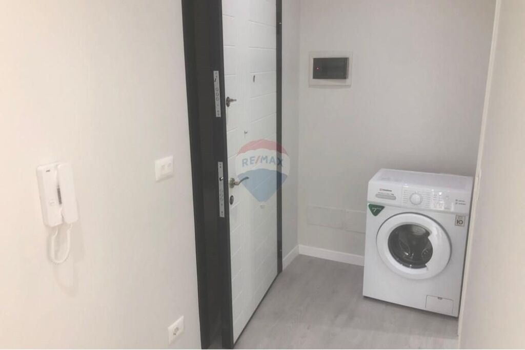 Building - For Rent - Kodra e Priftit, Tirana