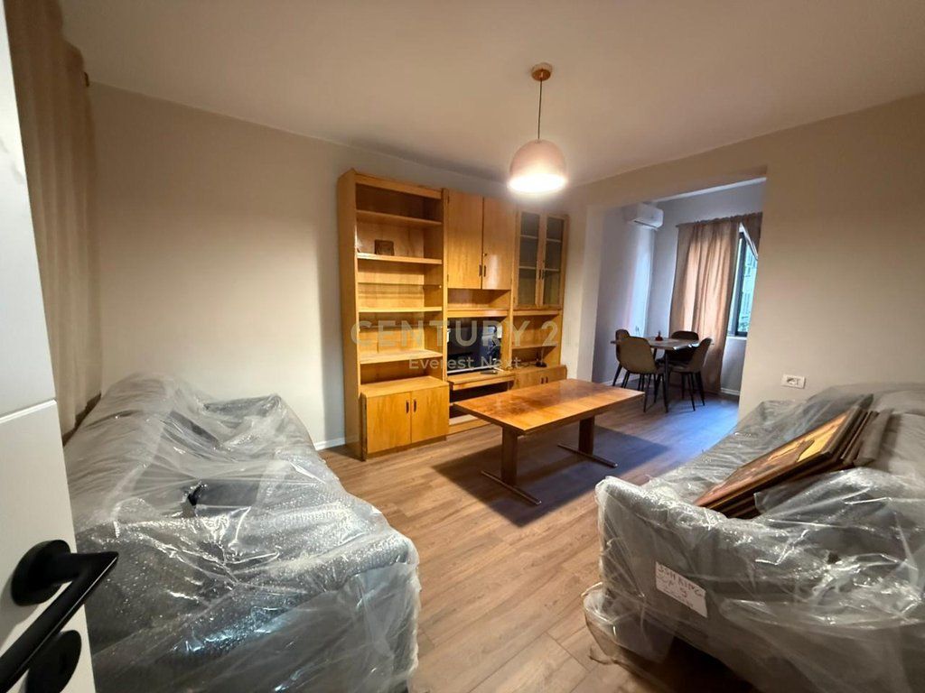 Affittasi Appartamento 1+1 (Ex Blocco)