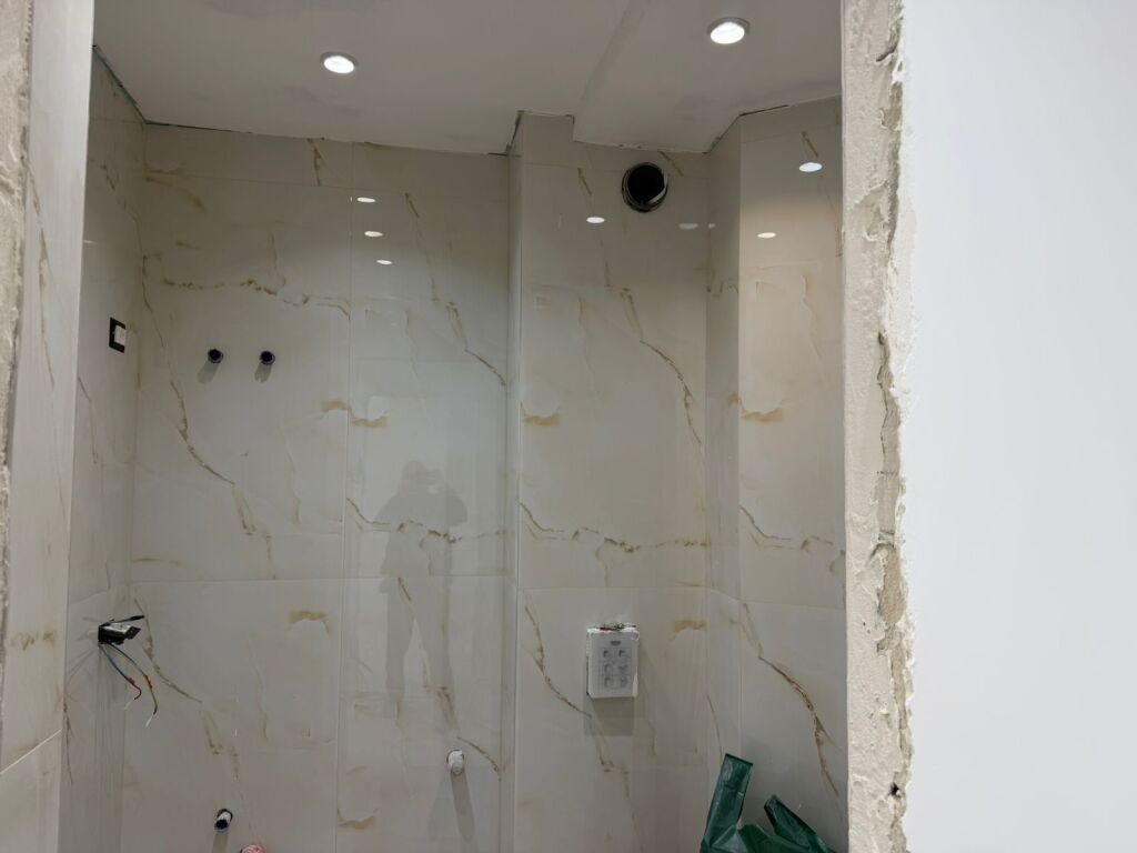 Magazine, Asllan Rusi!