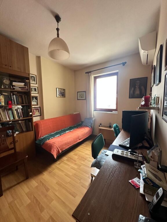 Qera 2+1 ,Bulevardi Zogu i Pare