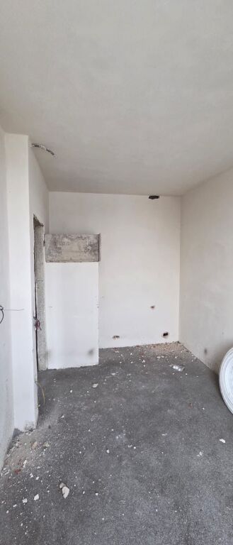 Apartament 2+1, Tregu Elektrik!