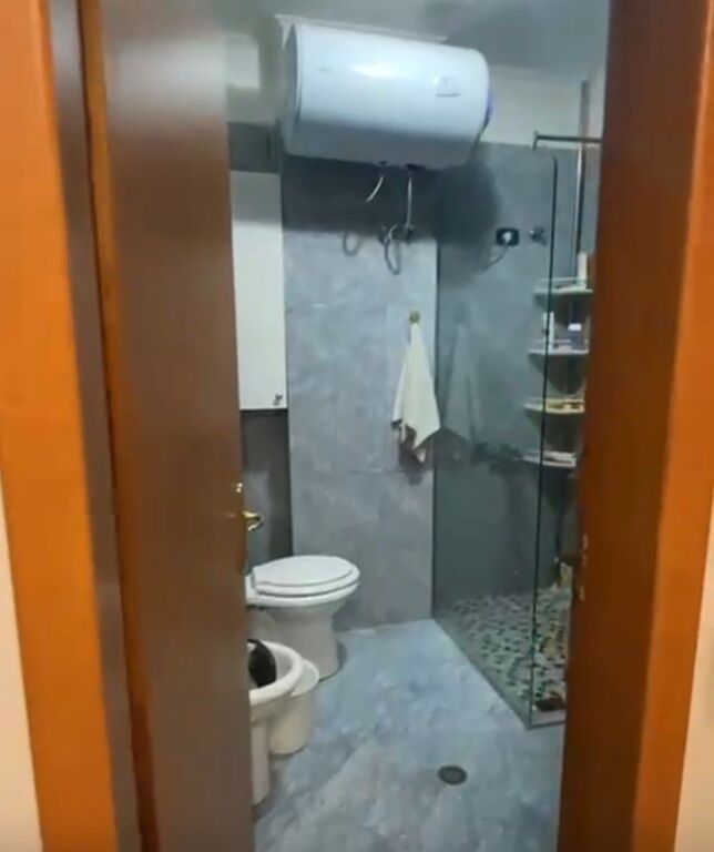 Apartament 3+1 per shitje tek siper Ish Tregu Elektrik!