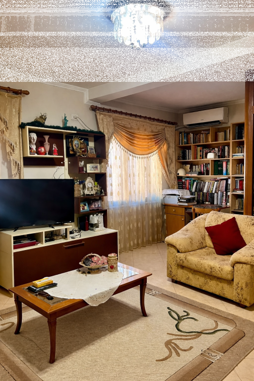 Apartment 2+1 for Sale in Elbasan | From Owner | Solar Panel | Near Rinia Park