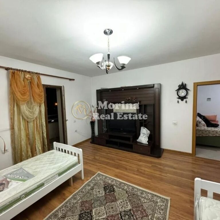 Rent | Villa 2 + 1 | Don Bosko | 450 €/month