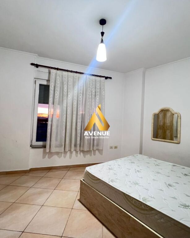 Jepet me qira apartament 1+1 pranë UET, Rr. “Xhanfize Keko”, Tiranë